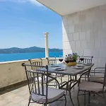 Seaside Natasha Villa *