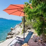 Seaside Natasha Slano